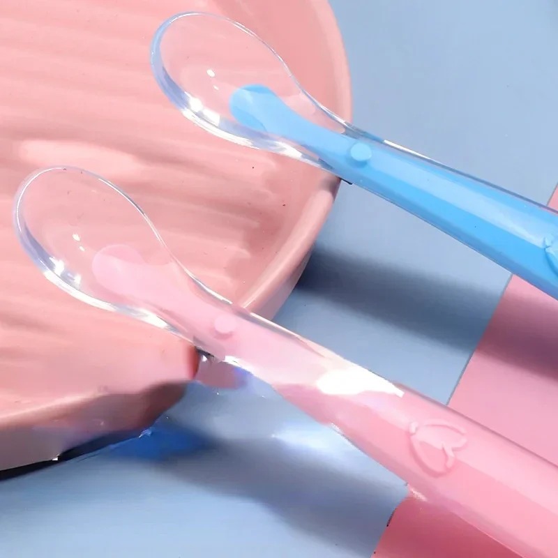 Baby Food Utensil - Silikon-Löffel für Babys, Sternförmiges Besteck, Lern-